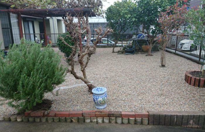 庭の雑草予防（防草シート）～砂利引き 施工後